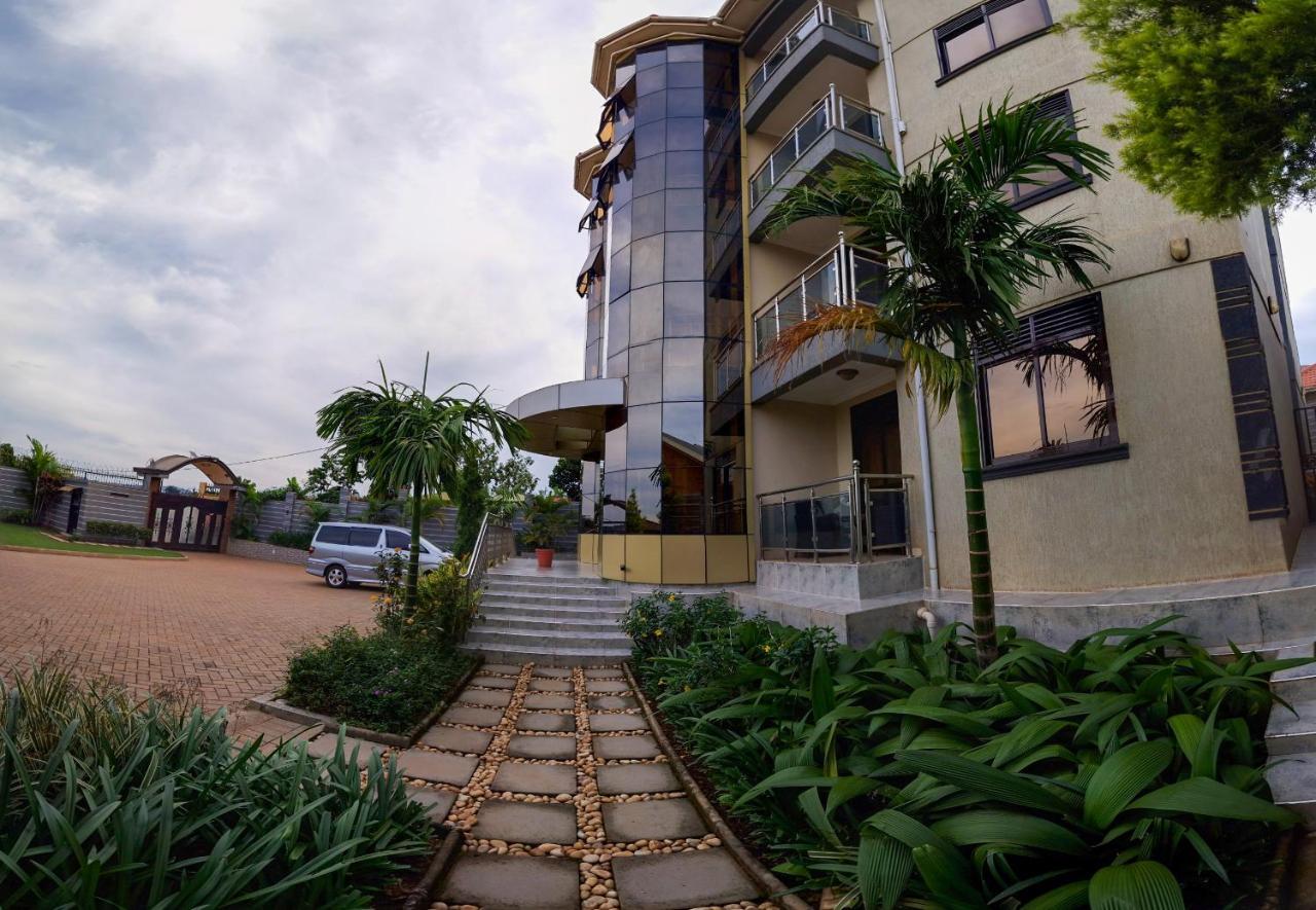Eric Wilkins Aparthotel Lubowa