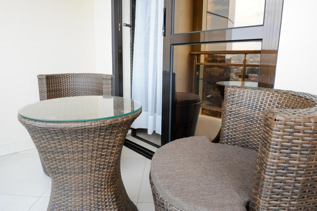 Aparthotel Eric Wilkins Lubowa