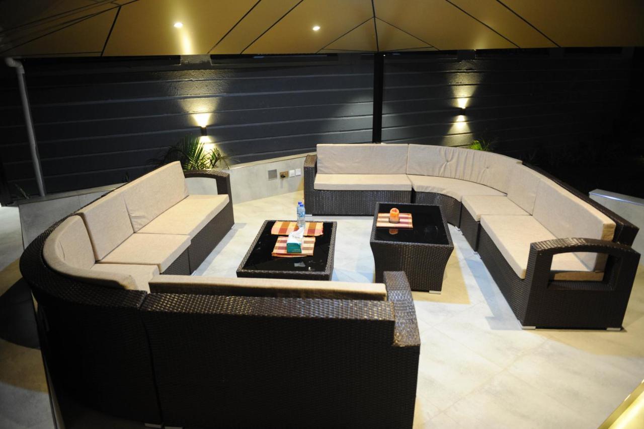 Aparthotel Eric Wilkins Lubowa